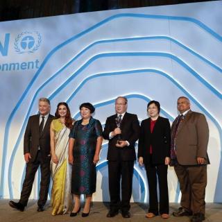 《双语新闻》：中国浙江“千万工程”获联合国“地球卫士奖”