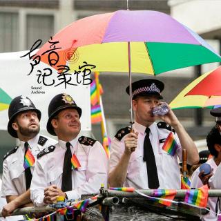 我在英国读博 | 英国公务员，开着警车消防车救护车参加同性游行