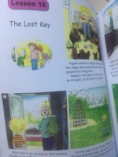 英语故事《The Lost  Key》