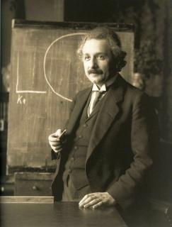 《我的世界观》爱因斯坦自传读前小感