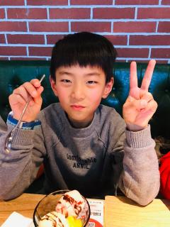 亲子故事之丁丁兔种草莓