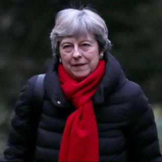 Theresa May pleads for EU to give ground and rescue Brexit deal