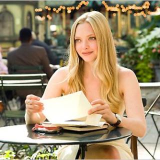 【影视英语】Letters from Juliet 朱丽叶的来信：真爱从来不会晚