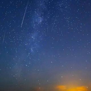 阿罗漫游太空