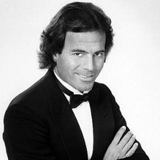 Moonlight Lady-Julio Iglesias