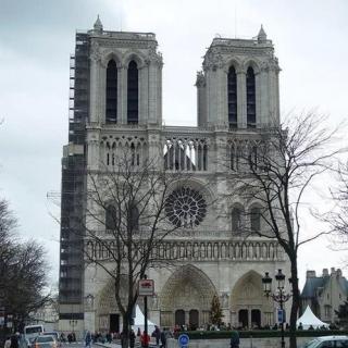 国际头条 | 巴黎圣母院烧坏了，该怎么修？