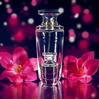 《老钱推荐》105期：芬芳超脱 香气袭人——香水Parfume