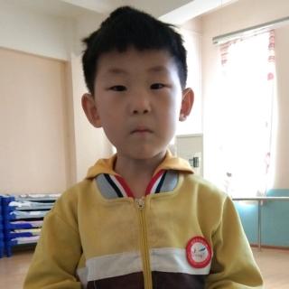 迪尔贝贝幼儿园中三班小小气象员——王一涵