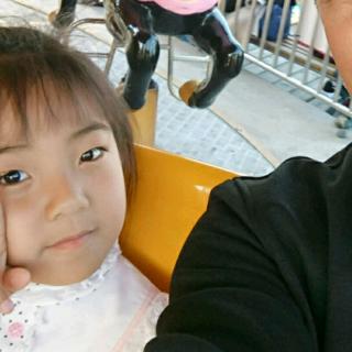 【英语23页】在线收听_姚立娟~健康美容顾问