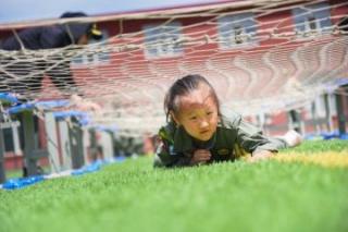 孙幼军童话集《拿朋友寻开心》