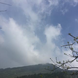 6.25 妹妹的红雨鞋