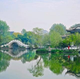 《婉约江苏：在瘦西湖做一座桥》作者：黄海