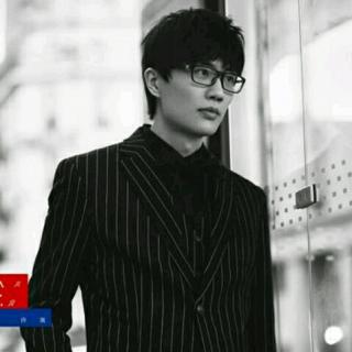 素颜许嵩何曼婷