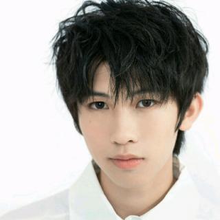 上一期:林墨.余沐阳.莫文轩.五月的花海(鞋)下一期:撑腰.孙亦航.池忆.