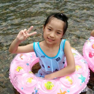 背诵《辛夷坞》《夜下征虏亭》