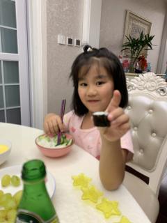 小白兔和小灰兔