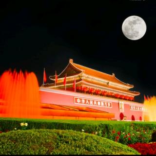 《月光下的中国》作者:欧震