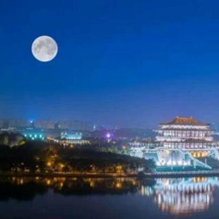 月亮下的中国