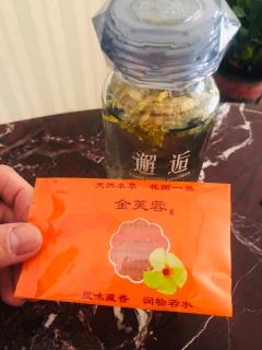 激发同情心，触动对方心灵的薄弱点