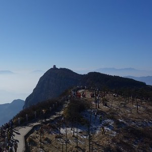 峨眉山月歌 - 望九天