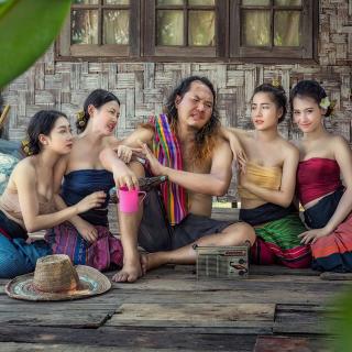 傣族歌曲—花花服装