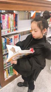 成长女孩爱读故事