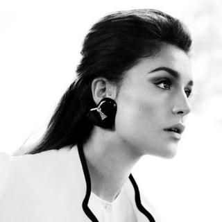 烟雾嗓高级冷灰质感Jessie Ware