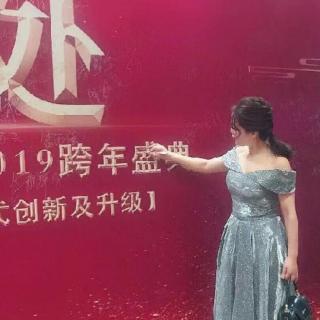 喵喵美美老师节日快乐