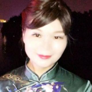 桃花十里，不如见你