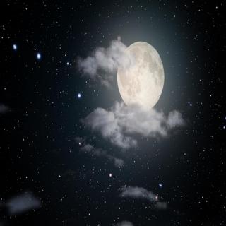 La luna asoma