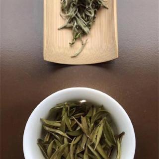 周轶演说茶文化：一盒台湾乌龙茶的往事