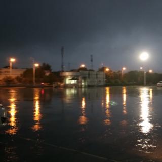 夜雨