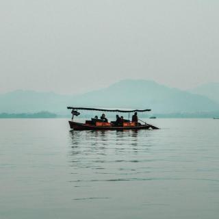 莫泊桑——村子的风景（杰哥诵读）