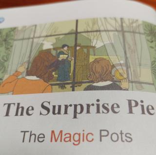 The Surprise Pie  Polly, s Surprise