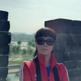 17岁女儿要和男朋友外地旅游，爸爸给的答复，真的很明智