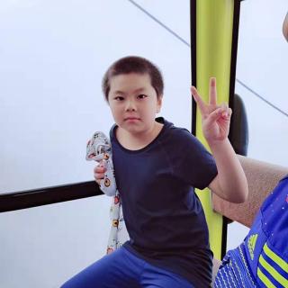 梁子安打卡第1022天汤姆索亚历险记