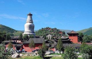 《清平乐·夜宿五台山》选自《心旅屐痕》诗集