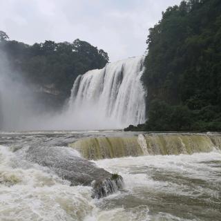 《人间正道是沧桑》