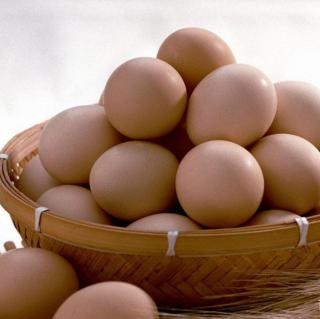 感冒发烧时，到底能吃鸡蛋吗？