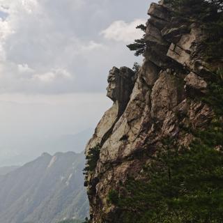 《听山》冯源