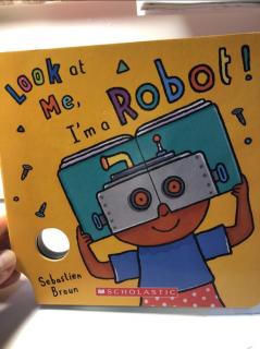 Tracy双语Look at me I' m a robot
