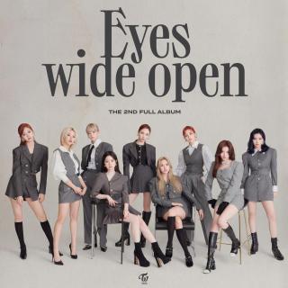 TWICE - QUEEN