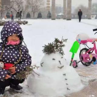 窗外的雪——肩重/文，梅花/朗读