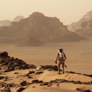 火星移民三部曲，人类移民火星还远吗？
