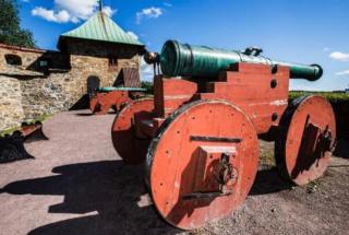 金鼎实验幼儿园睡前故事1045—《城堡的大炮》