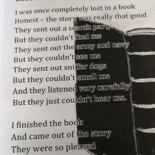 Lost in a Book(英国校园流行诗歌—英译汉型)