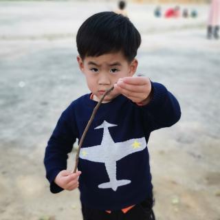 《狼来了》五祖镇中心幼儿园  
新生班 向皓文