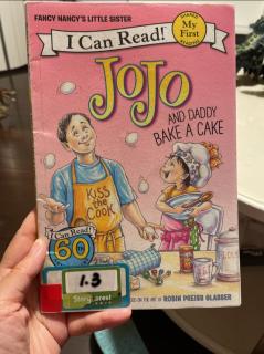 Jojo and daddy bake a cake