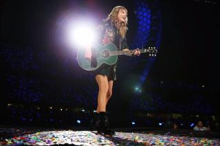 Wonderland（live at repuation stadium tour）-Taylor Swift
