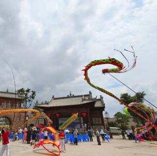 千古长叹颂屈原